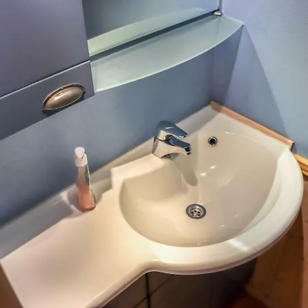 Hytoenen 2 By Interhome Äkäslompolo