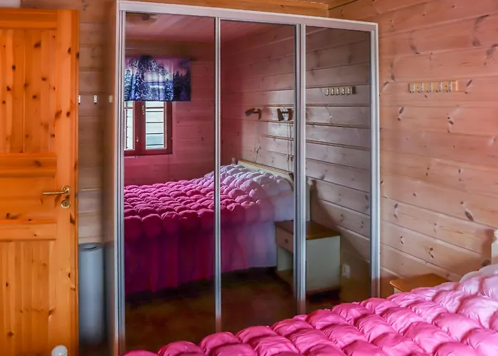 Semesterbostad Hytoenen 2 By Interhome Äkäslompolo