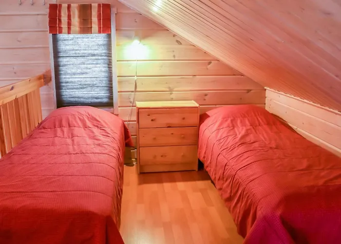 Hytoenen 2 By Interhome * Äkäslompolo