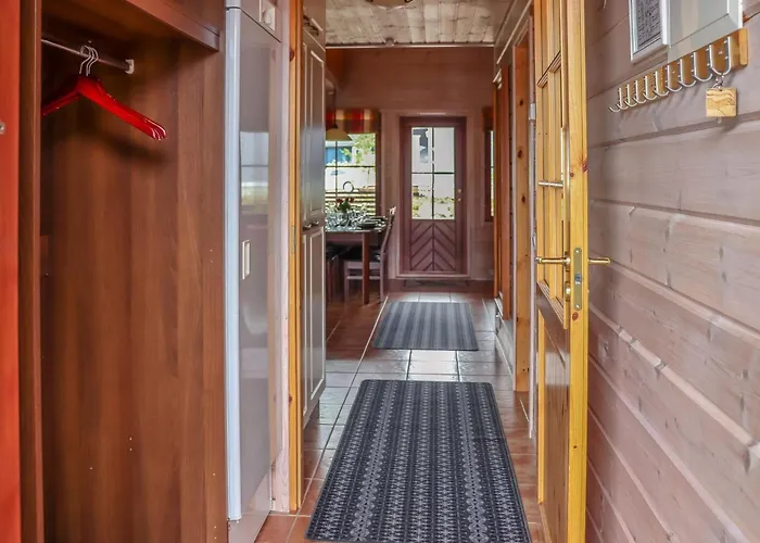 Semesterbostad Hytoenen 2 By Interhome